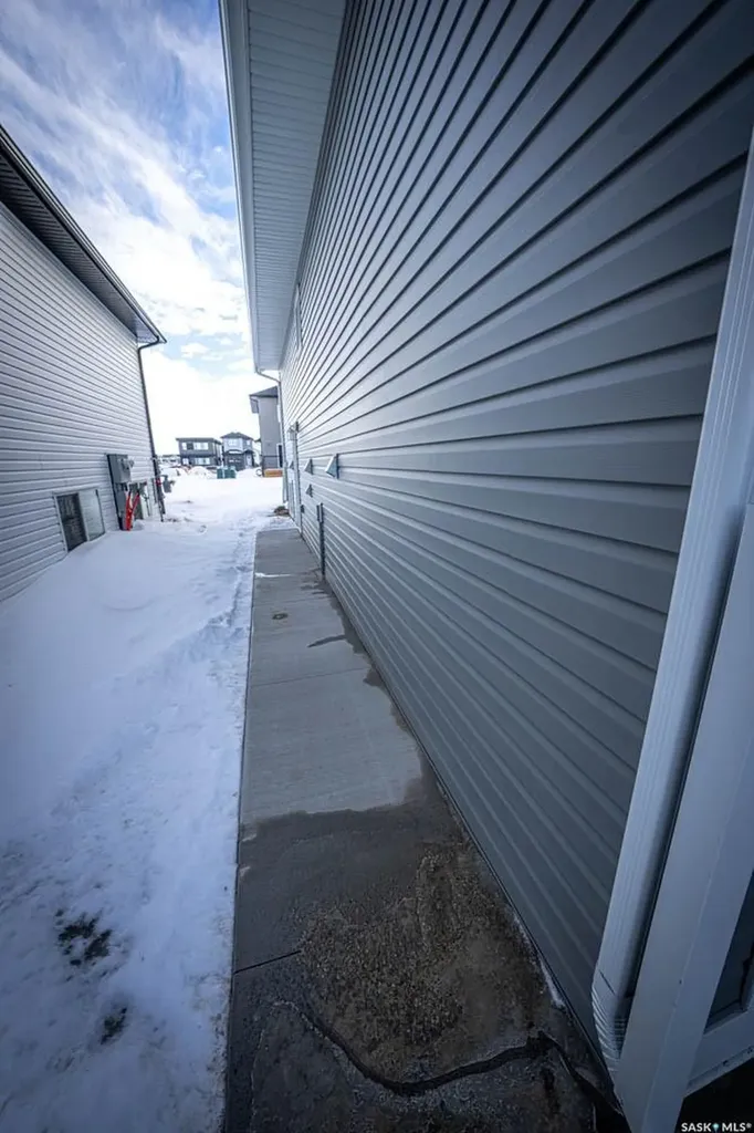630 Yuel Crescent Saskatoon SK S7W 1N5