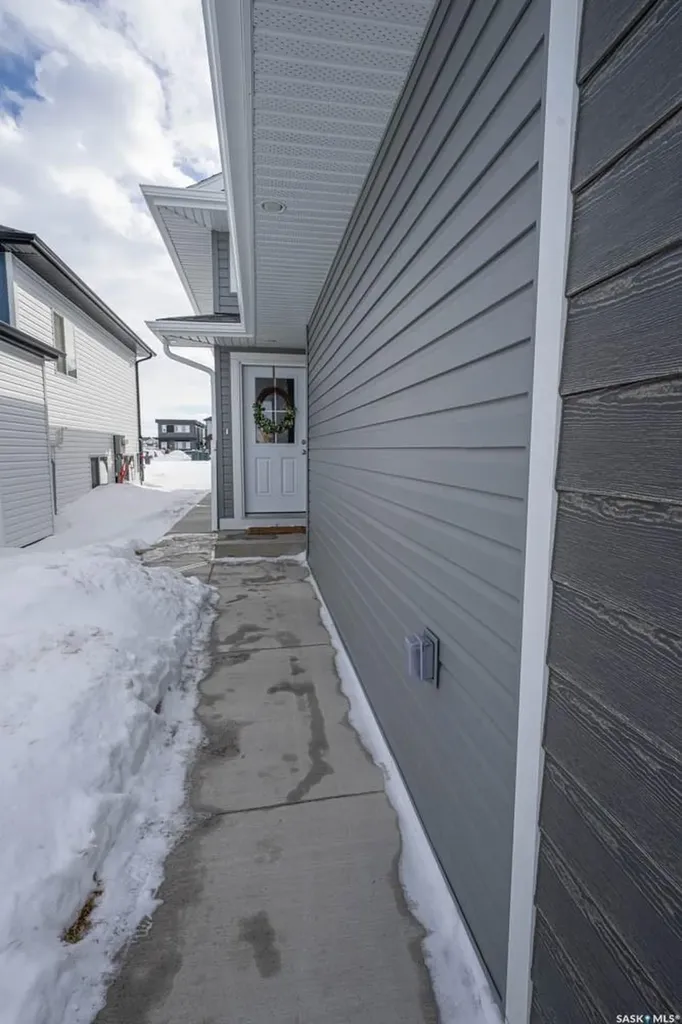 630 Yuel Crescent Saskatoon SK S7W 1N5