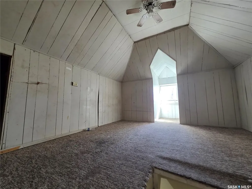 2470 Proton Avenue Gull Lake SK S0N 1A0