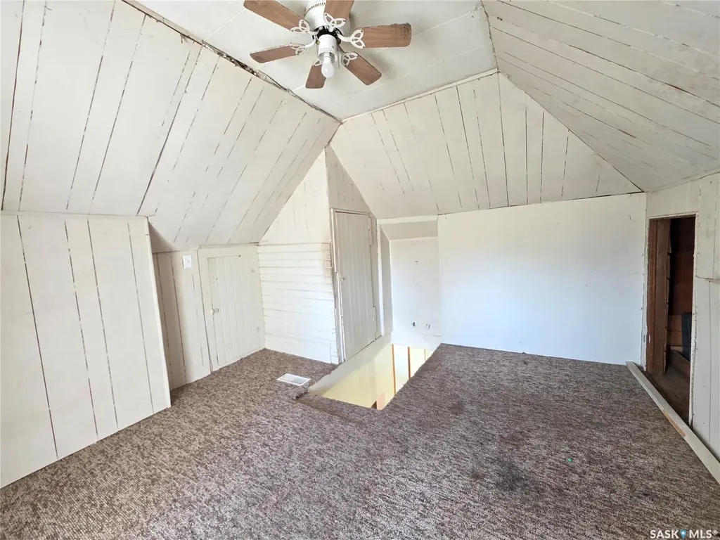 2470 Proton Avenue Gull Lake SK S0N 1A0
