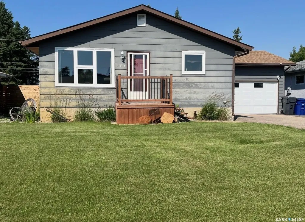 404 5th Street N Nipawin SK S0E 1E0