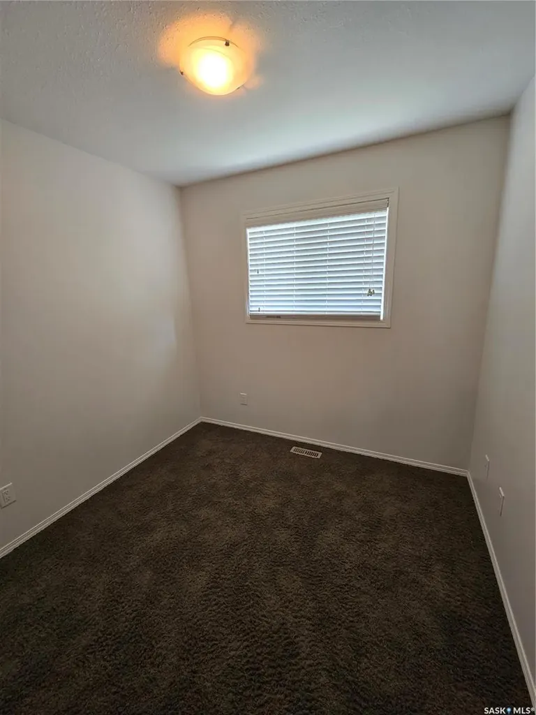 815 5th Street NE Weyburn SK S4H 2K9