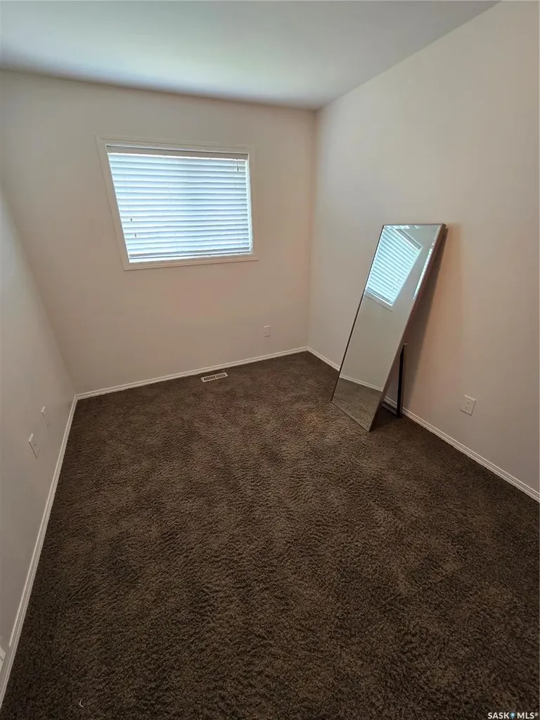 815 5th Street NE Weyburn SK S4H 2K9