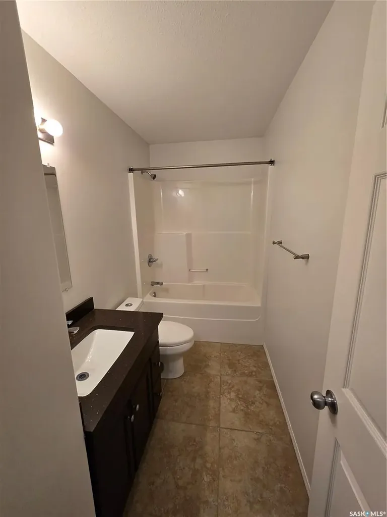 815 5th Street NE Weyburn SK S4H 2K9