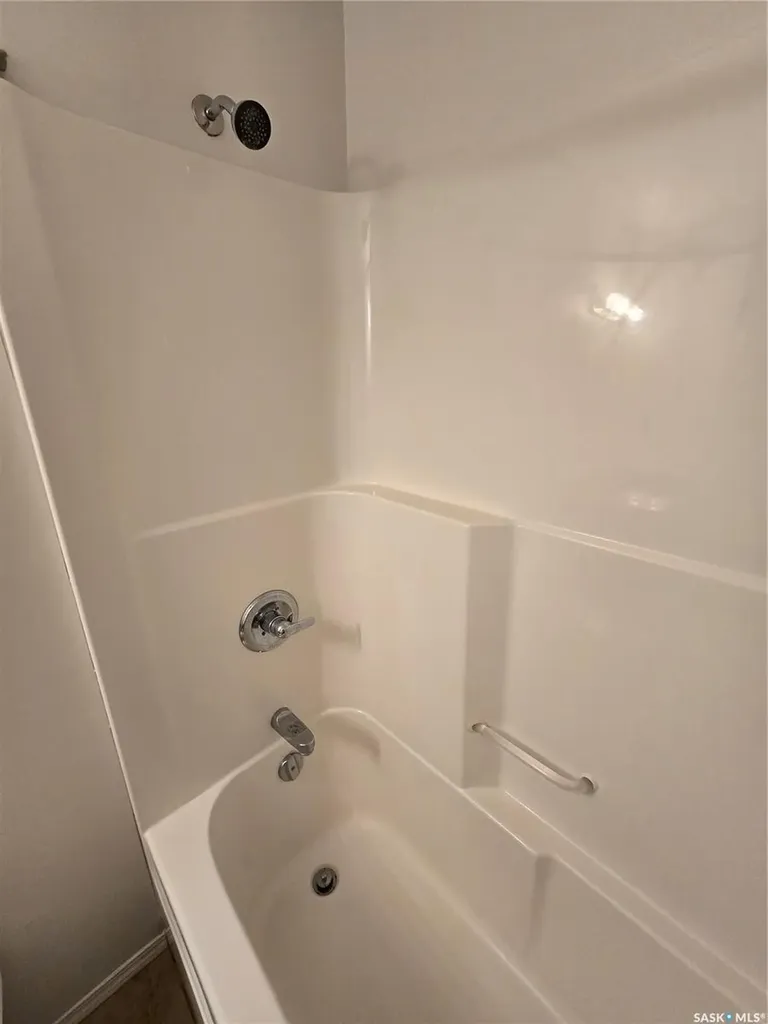 815 5th Street NE Weyburn SK S4H 2K9