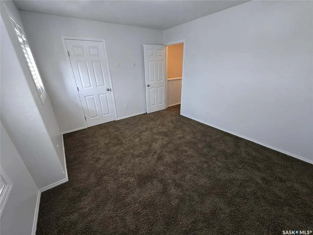 815 5th Street NE Weyburn SK S4H 2K9