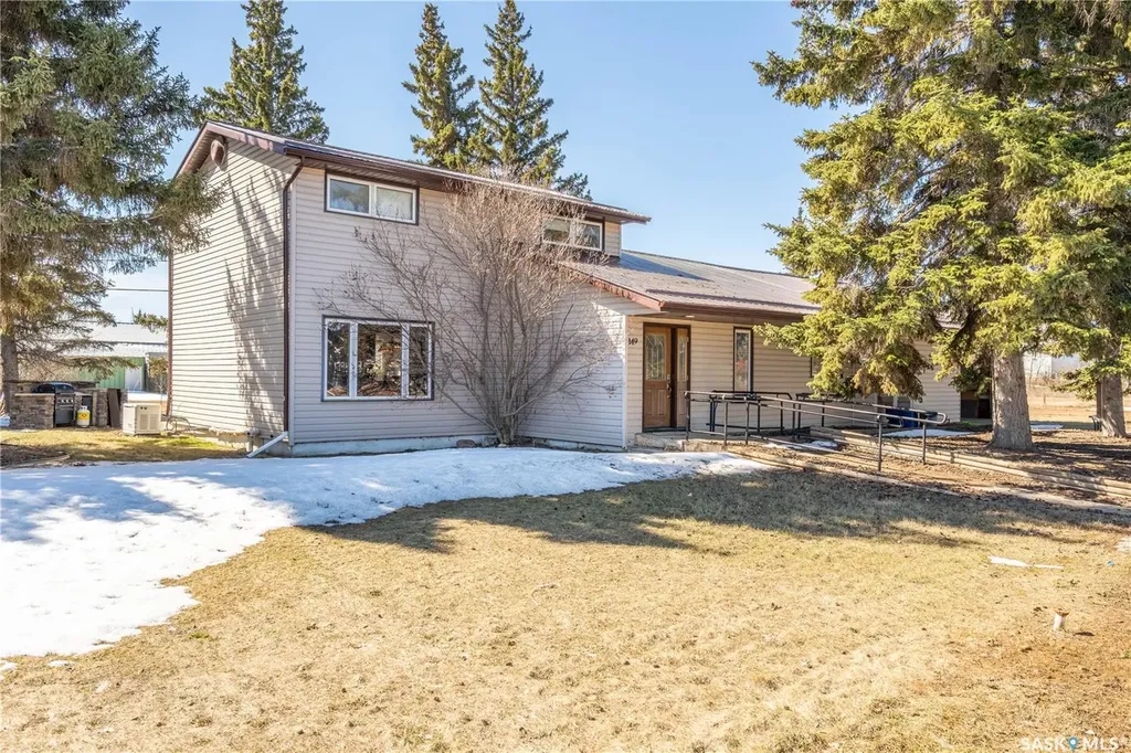 149 2nd Avenue S Pierceland SK S0M 2K0