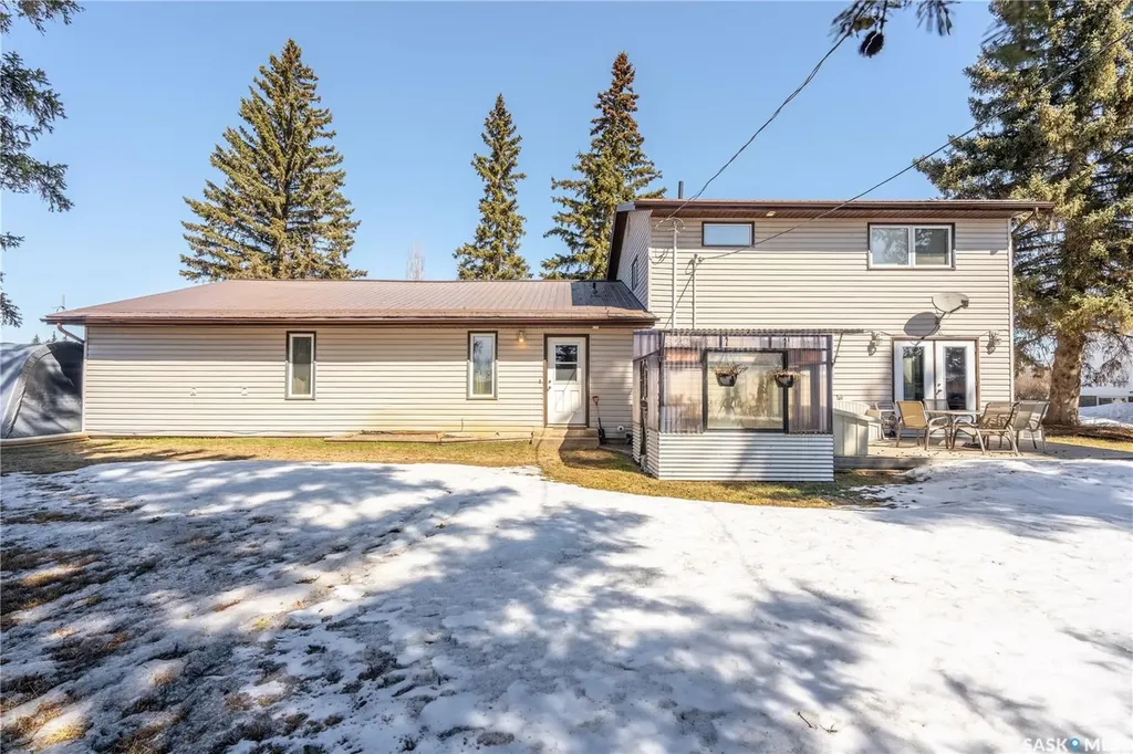149 2nd Avenue S Pierceland SK S0M 2K0
