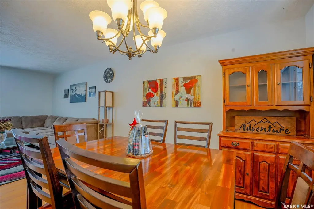 1812 Grant Drive Regina SK S4S 4V4