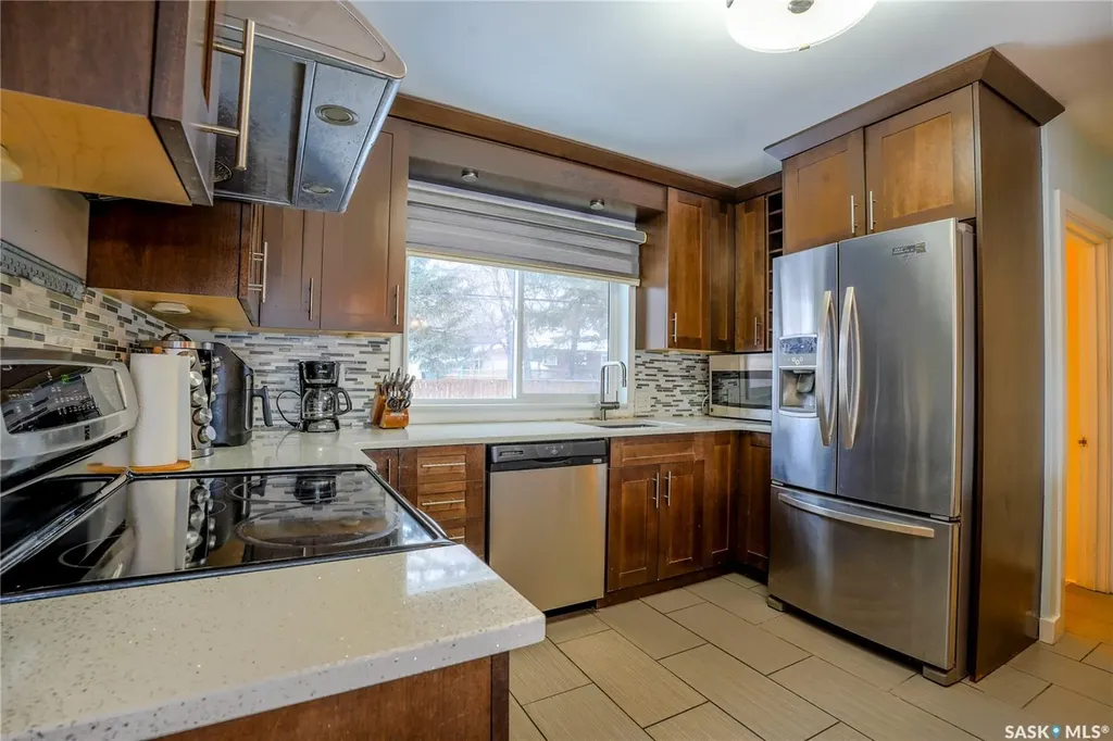 1812 Grant Drive Regina SK S4S 4V4