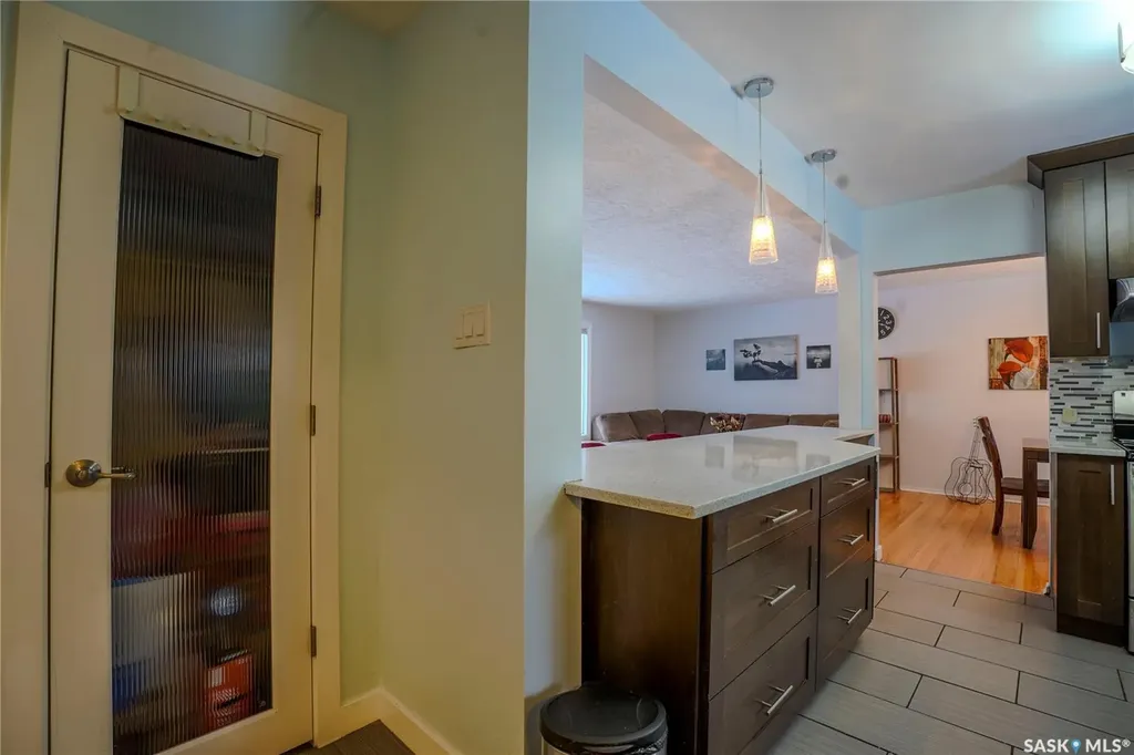 1812 Grant Drive Regina SK S4S 4V4