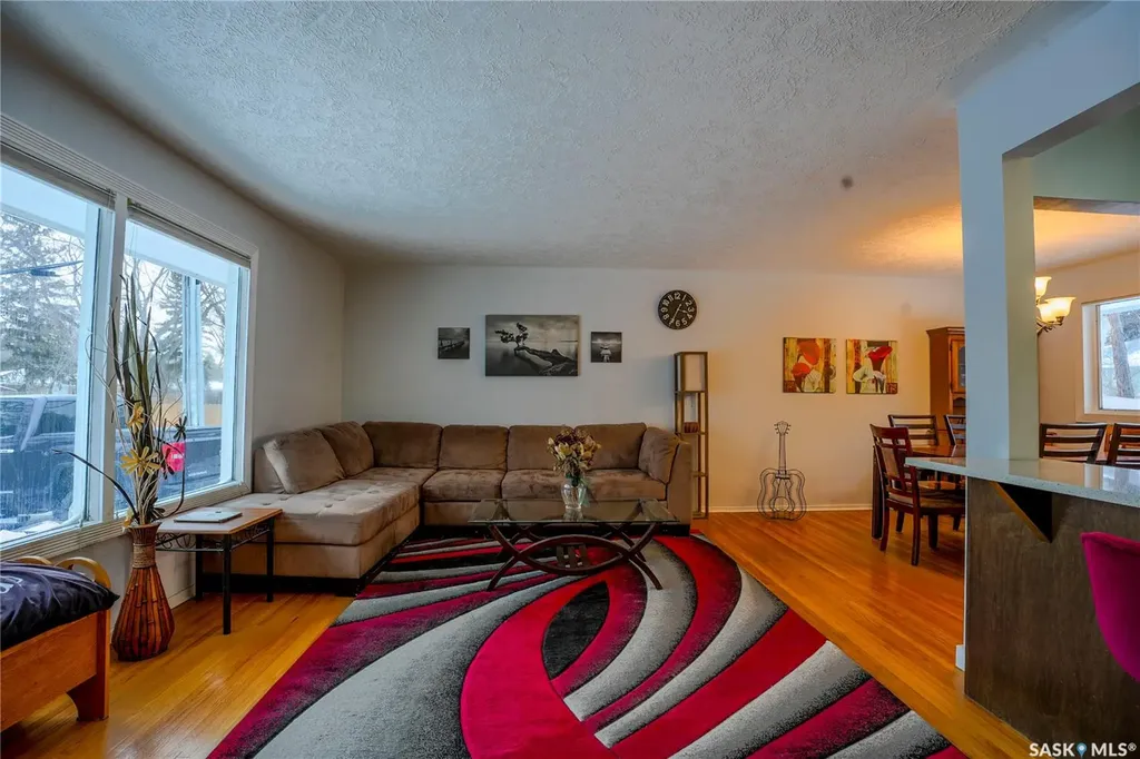 1812 Grant Drive Regina SK S4S 4V4