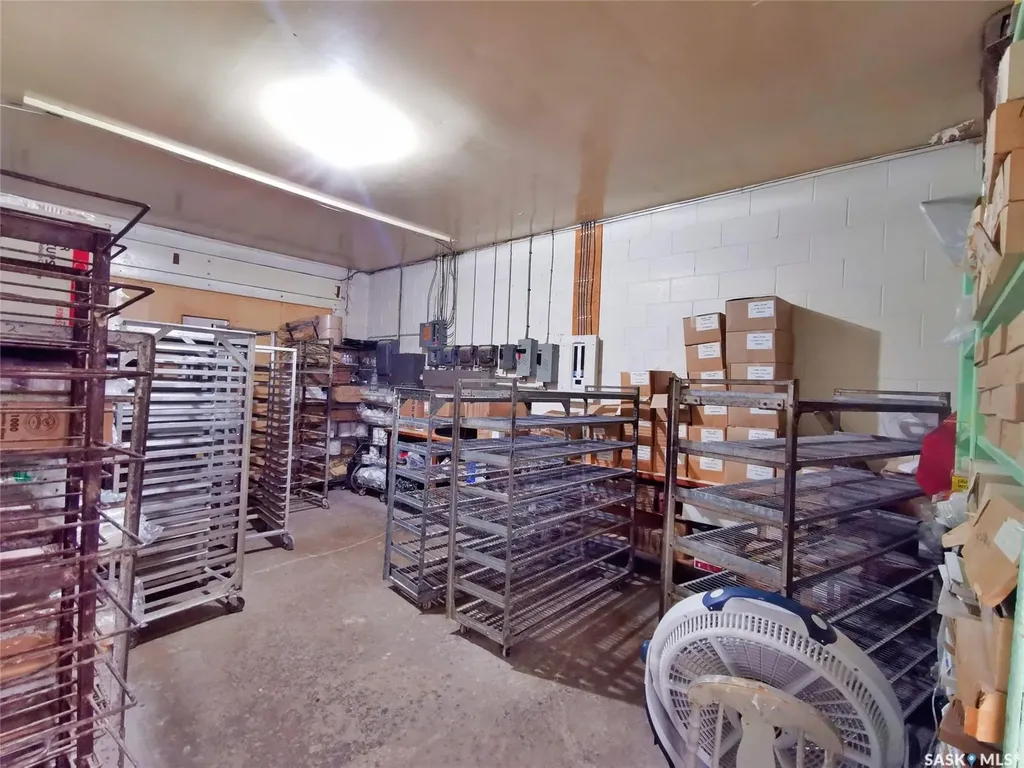 305 Main Street Watrous SK S0K 4T0