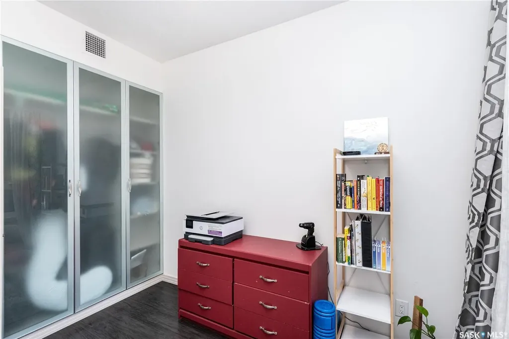 223 Evergreen Square Saskatoon SK S7W 0W2