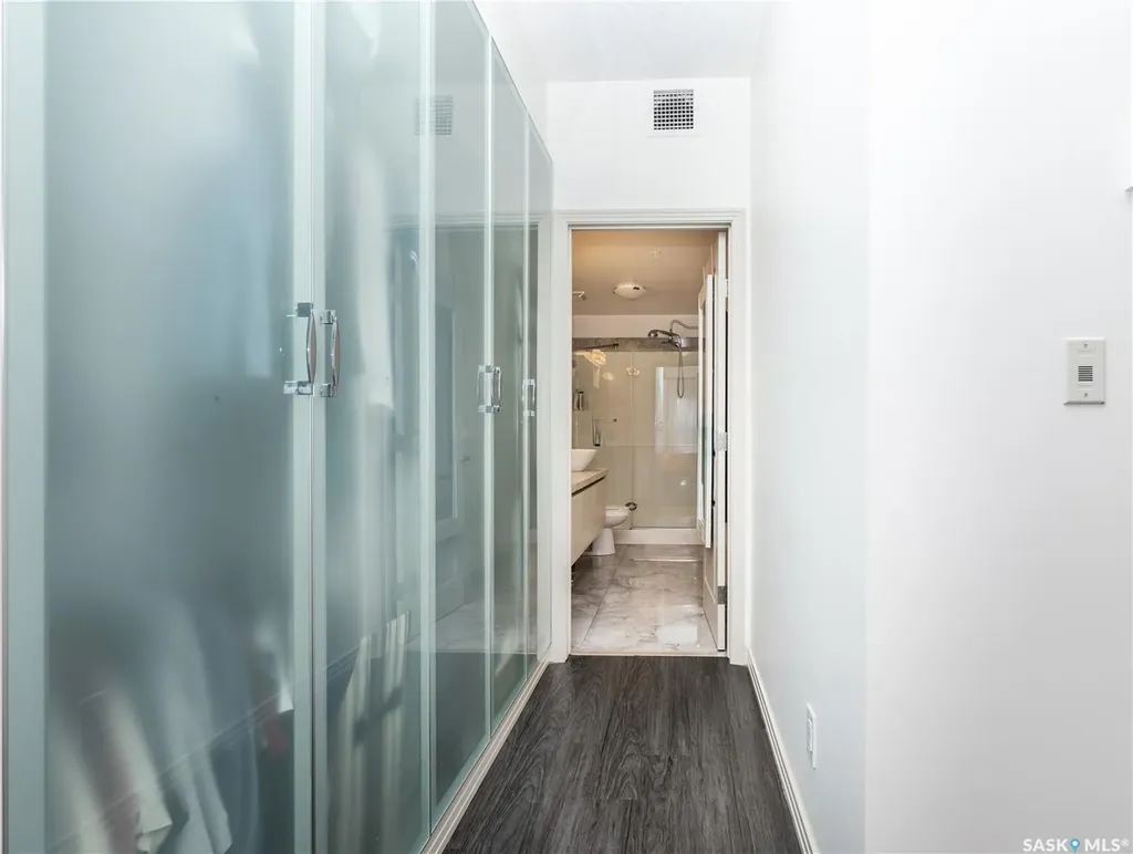 223 Evergreen Square Saskatoon SK S7W 0W2