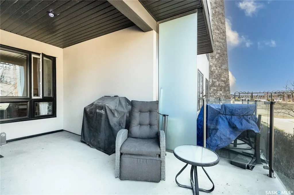 223 Evergreen Square Saskatoon SK S7W 0W2