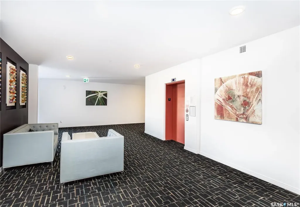 223 Evergreen Square Saskatoon SK S7W 0W2