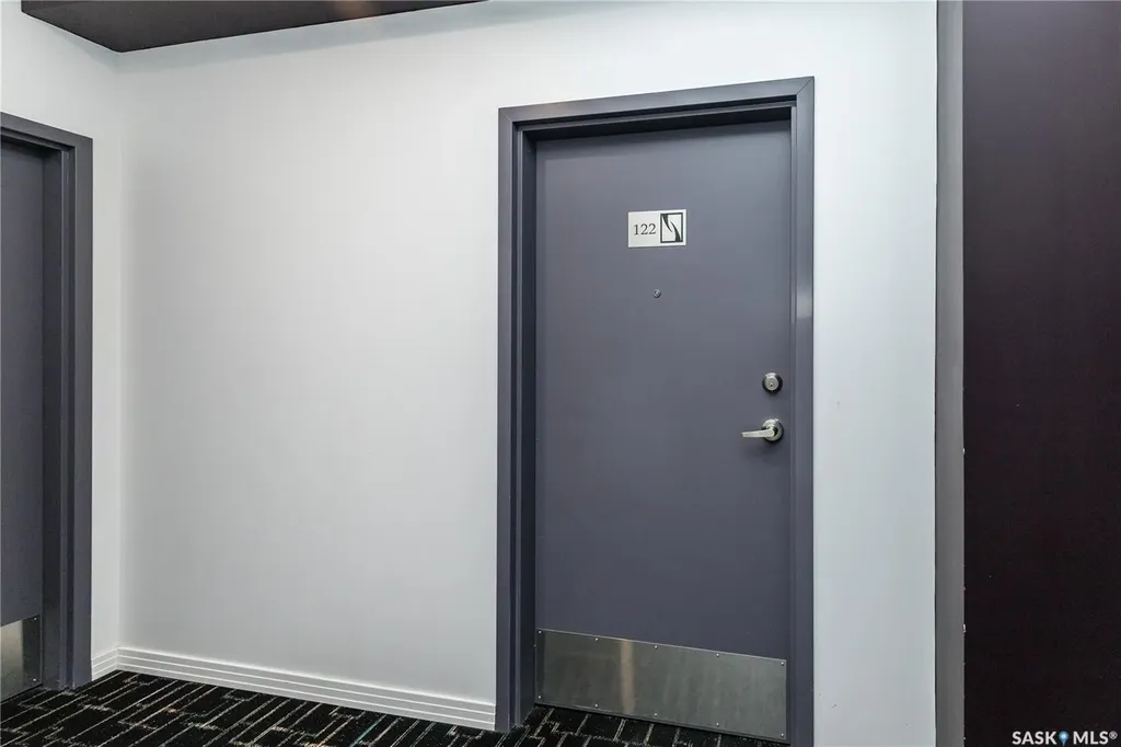 223 Evergreen Square Saskatoon SK S7W 0W2