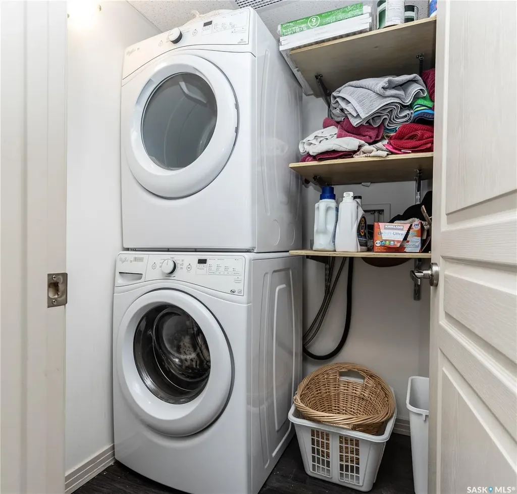 223 Evergreen Square Saskatoon SK S7W 0W2