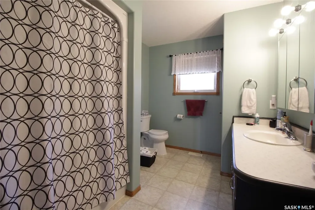 1023 Mountain Street Moosomin SK S0G 3N0