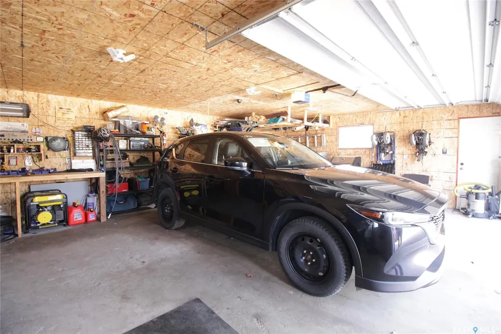 1023 Mountain Street Moosomin SK S0G 3N0