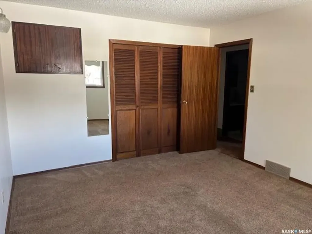 210 Alexander Avenue Canora SK S0A 0L0