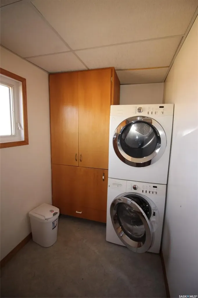 8241 Range Road Shaunavon SK S0N 2M0