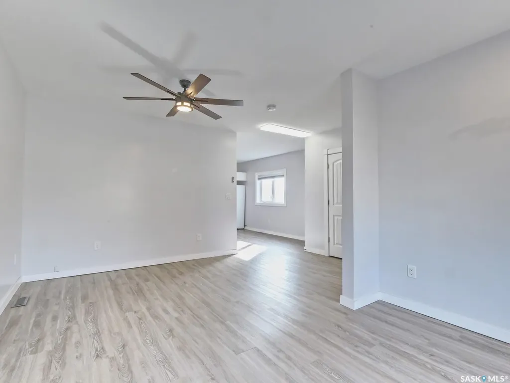 204 2nd Avenue W Biggar SK S0K 0M0