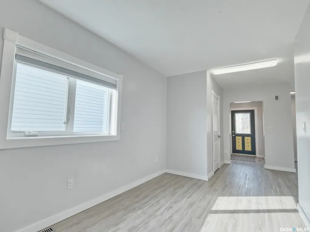 204 2nd Avenue W Biggar SK S0K 0M0