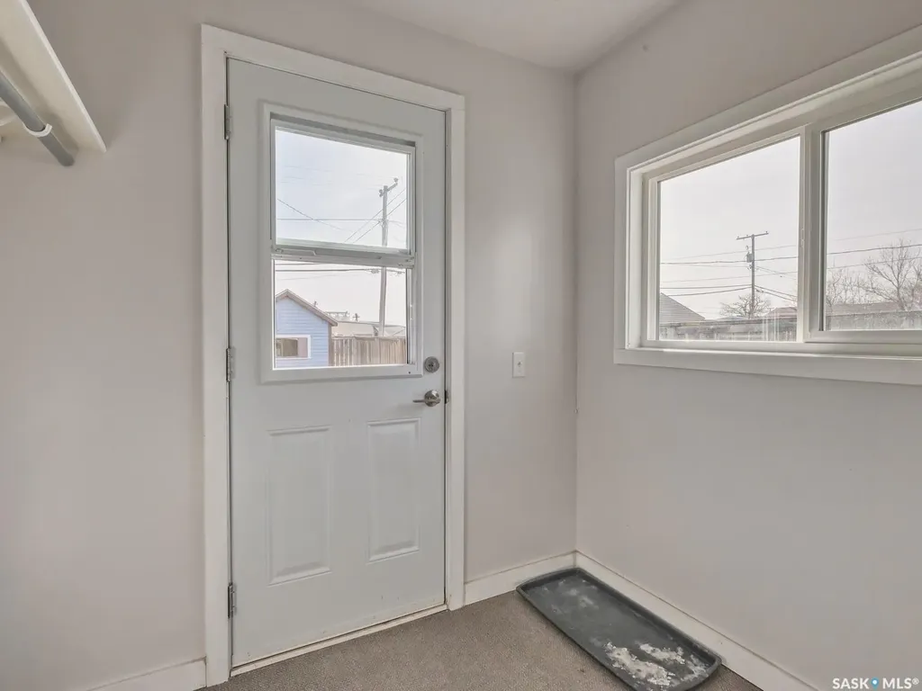 204 2nd Avenue W Biggar SK S0K 0M0