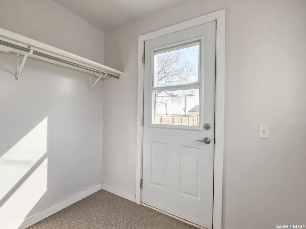 204 2nd Avenue W Biggar SK S0K 0M0