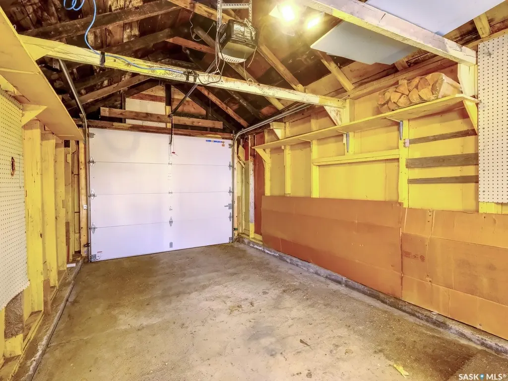 204 2nd Avenue W Biggar SK S0K 0M0