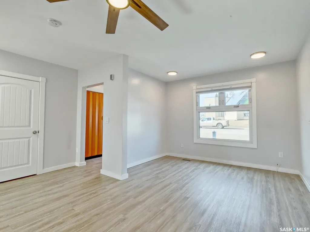 204 2nd Avenue W Biggar SK S0K 0M0