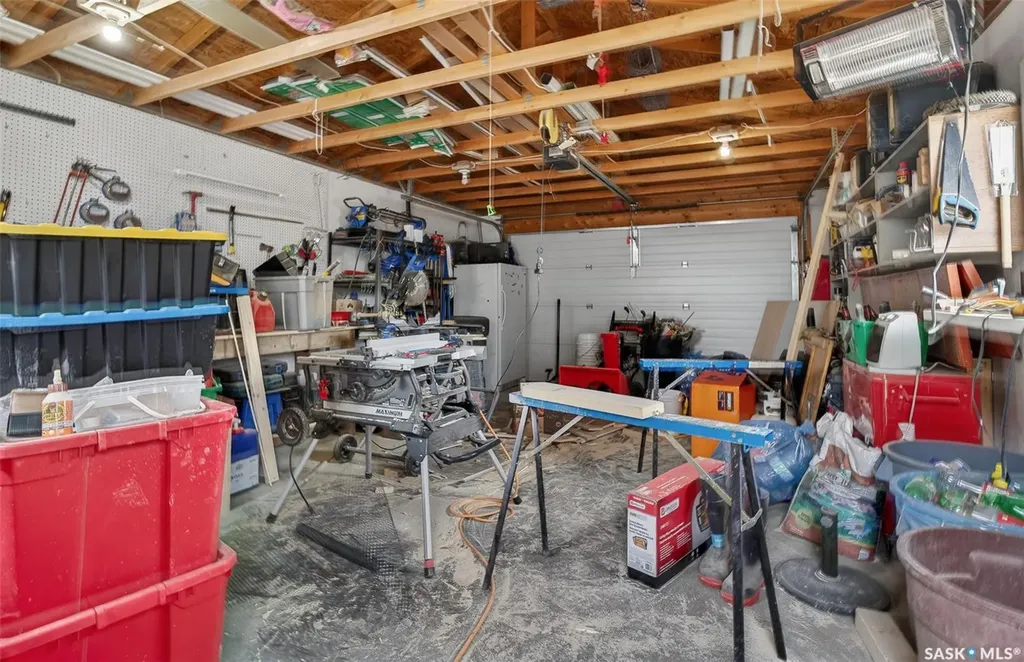 1154 Caribou Street W Moose Jaw SK S6H 2B5