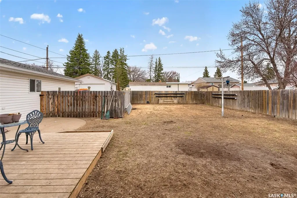 1154 Caribou Street W Moose Jaw SK S6H 2B5