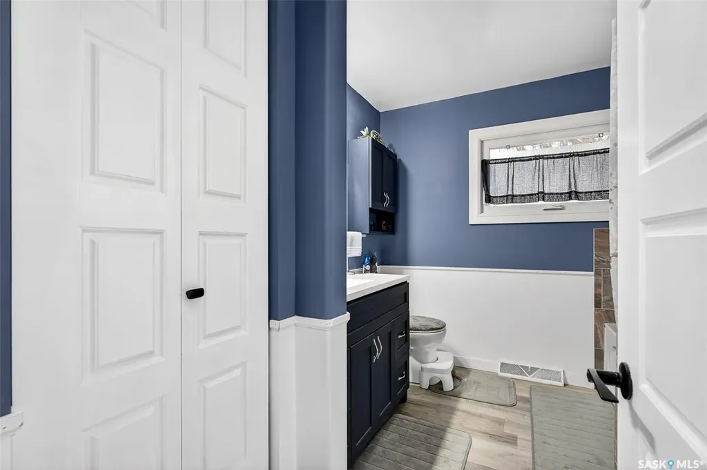 1154 Caribou Street W Moose Jaw SK S6H 2B5