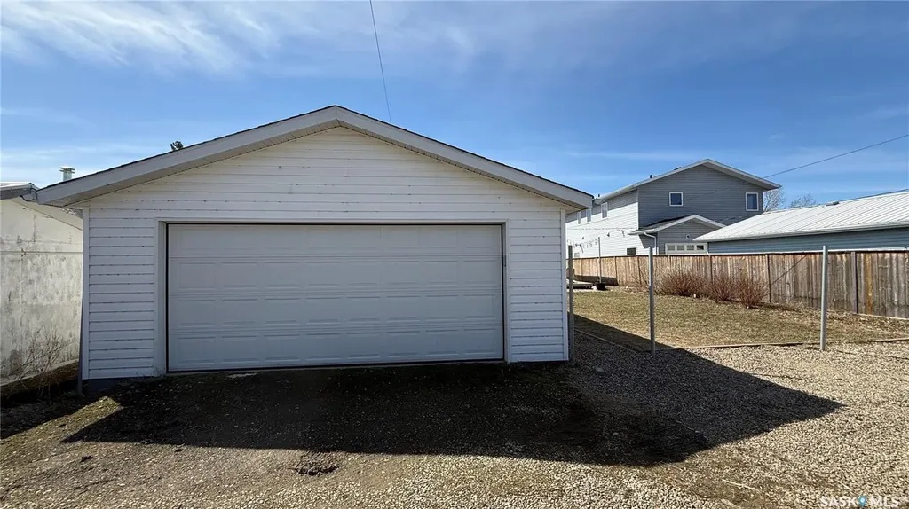 108 Front Street N Pense SK S0G 3W0