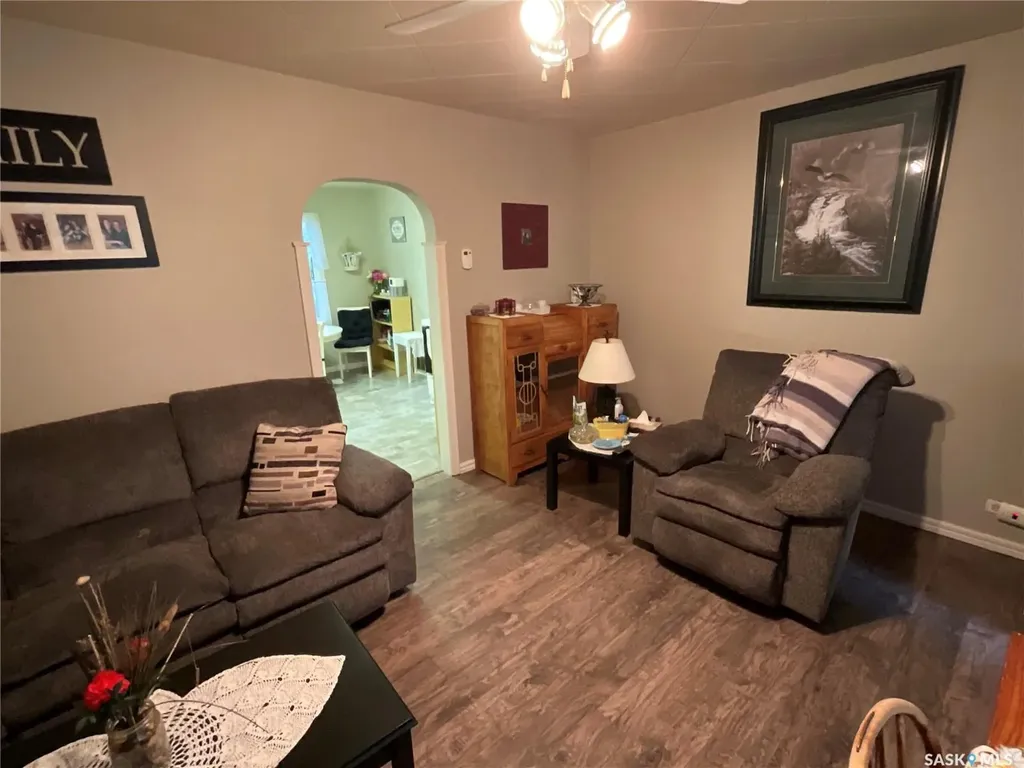 117 First Street Invergordon Rm No. 430 SK S0K 4K0