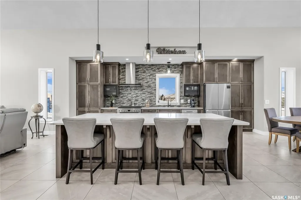 7 Loewen Court Warman SK S0K 0A1