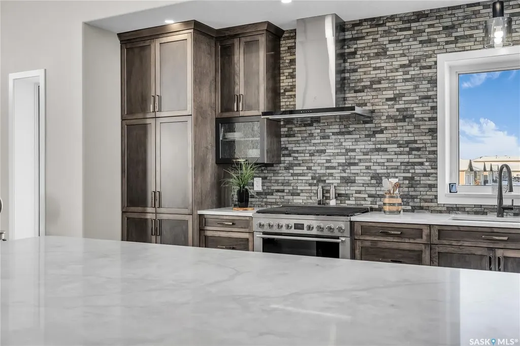 7 Loewen Court Warman SK S0K 0A1