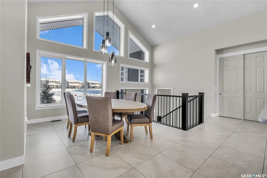 7 Loewen Court Warman SK S0K 0A1