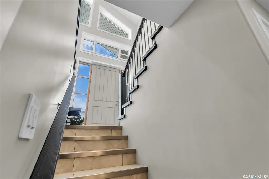 7 Loewen Court Warman SK S0K 0A1