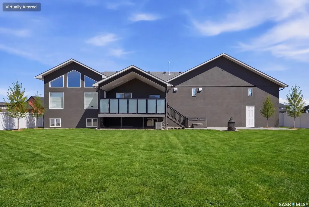 7 Loewen Court Warman SK S0K 0A1