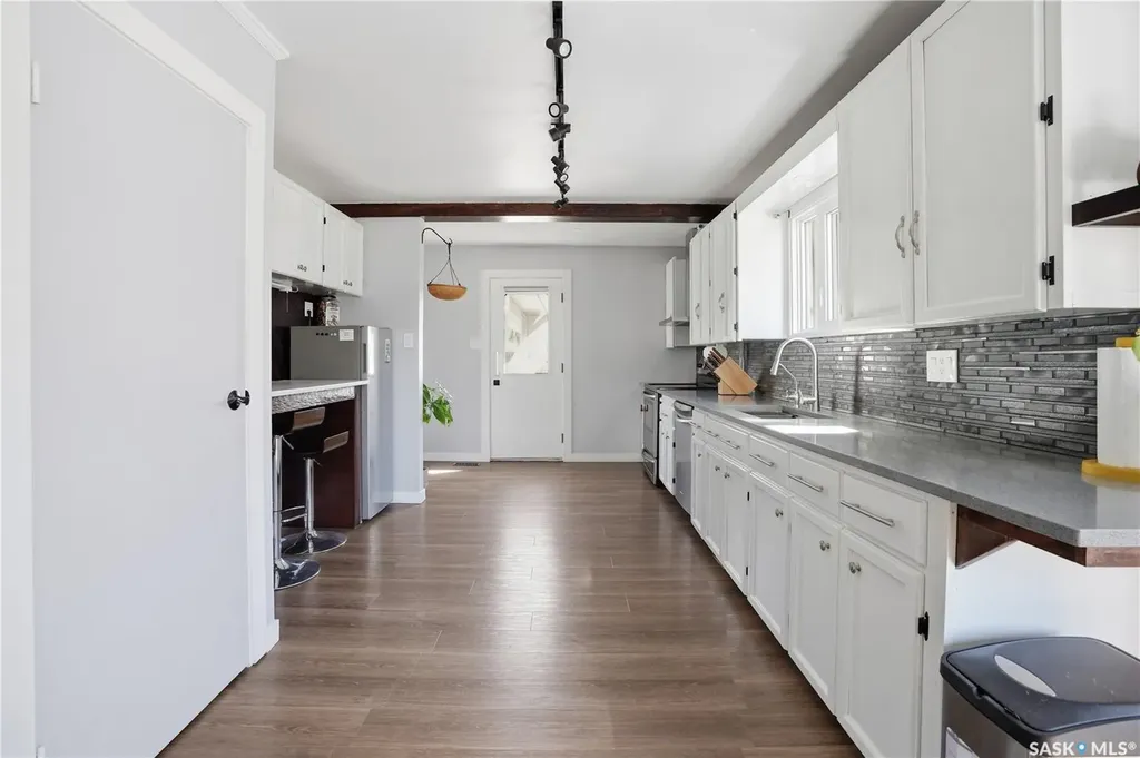 54 Schwann Place Regina SK S4V 0C3