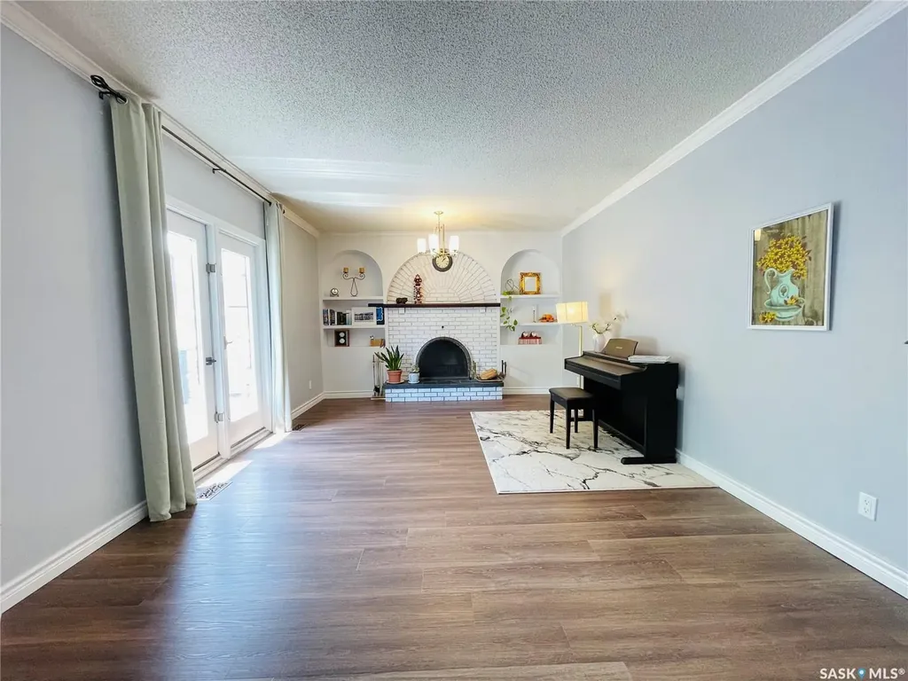 54 Schwann Place Regina SK S4V 0C3