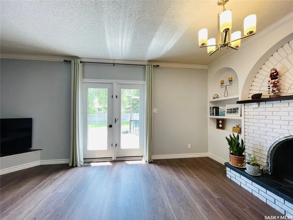 54 Schwann Place Regina SK S4V 0C3