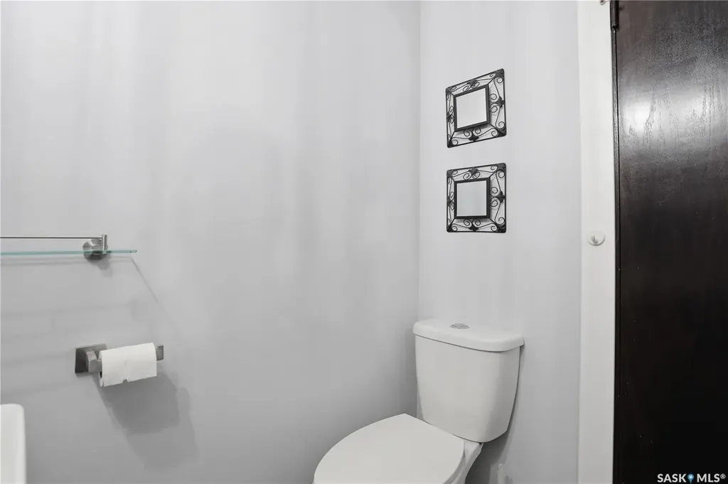 54 Schwann Place Regina SK S4V 0C3