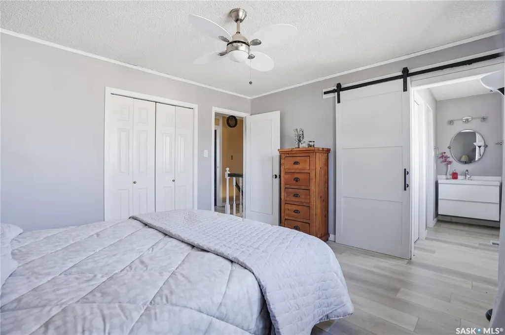 54 Schwann Place Regina SK S4V 0C3