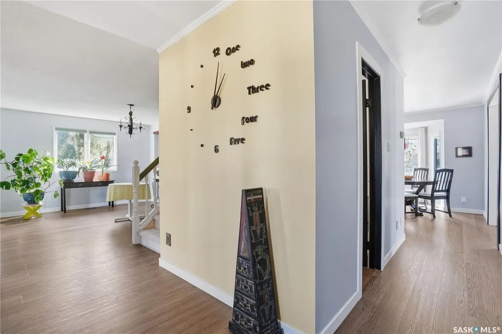 54 Schwann Place Regina SK S4V 0C3