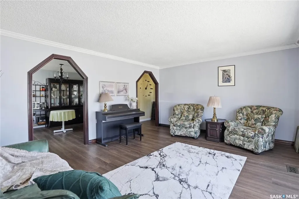 54 Schwann Place Regina SK S4V 0C3